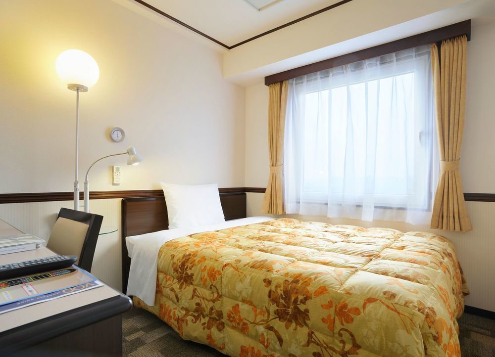 Toyoko Inn Tokyo Yamanote Sen Otsuka Eki Kita Guchi No 2 Eksteriør bilde